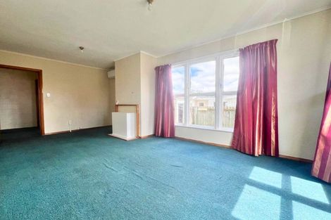 Photo of property in 5-7 Hazard Grove, Cannons Creek, Porirua, 5024
