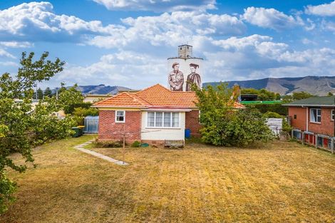 Photo of property in 4 Dash Street, Waimate, 7924