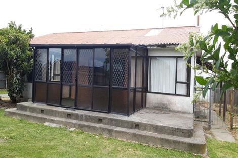 Photo of property in 155 Sawyers Arms Road, Northcote, Christchurch, 8052
