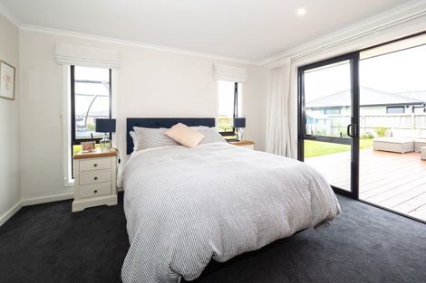 Photo of property in 4 West Bay Place, Huntingdon, Ashburton, 7774