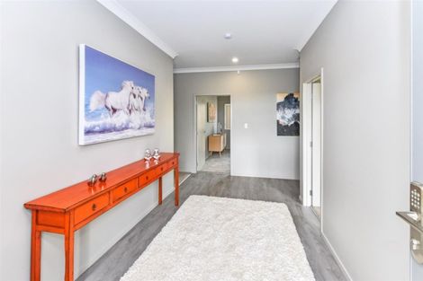 Photo of property in 11 Stonedale Drive, Pukekohe, 2120