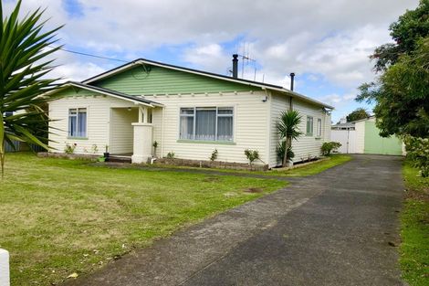 Photo of property in 14 Moore Avenue, Tawhero, Whanganui, 4501