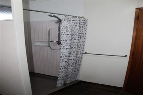 Photo of property in 67 Easther Crescent, Kew, Dunedin, 9012