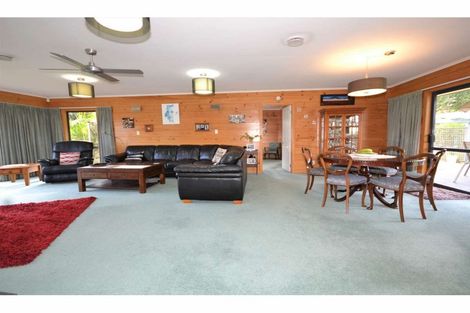 Photo of property in 12 Pa Road, Kerikeri, 0230