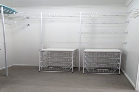 Photo of property in 18 Edgeview Crescent, Fitzroy, Hamilton, 3206