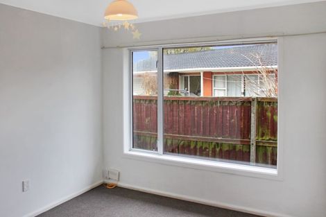 Photo of property in 5 Highfield Place Avonhead Christchurch City