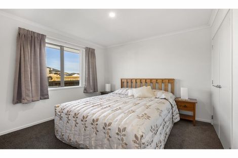 Photo of property in 4 Plescher Crescent, Leamington, Cambridge, 3432