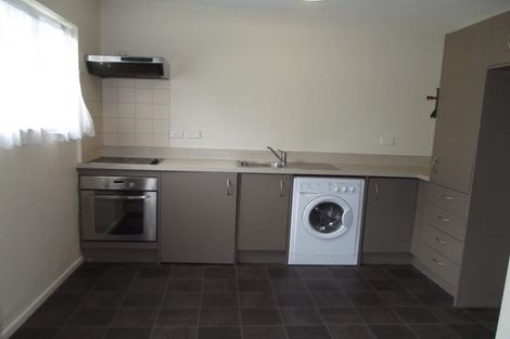 Photo of property in 3/126 Redwood Avenue, Tawa, Wellington, 5028