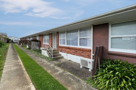 Photo of property in 2/17 Saltburn Road, Milford, Auckland, 0620