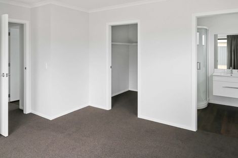 Photo of property in 34 Castletown Street, Wallaceville, Upper Hutt, 5018