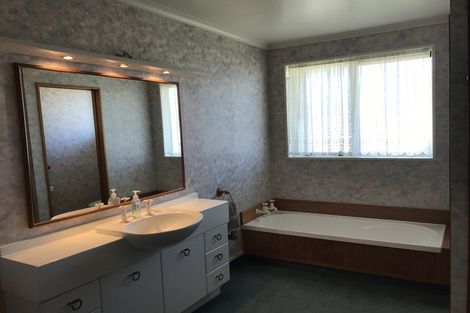 Photo of property in 73 Cameron Street, Ashburton, 7700