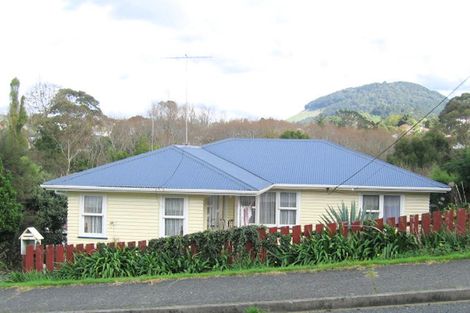 Photo of property in 16 Charles Street, Te Kamo, Whangarei, 0112