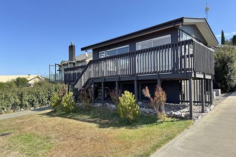 Photo of property in 2/12 Isobel Street, Acacia Bay, Taupo, 3330