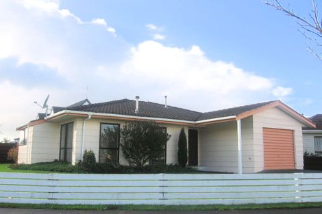 Photo of property in 23 Newton Place, Westbrook, Palmerston North, 4412