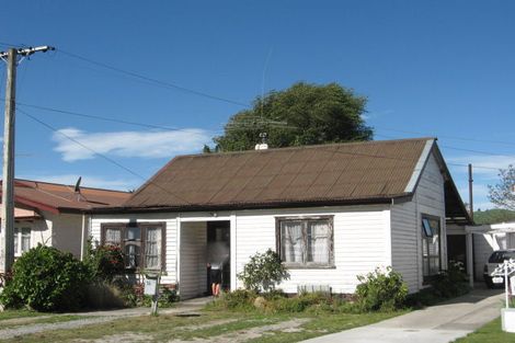 Photo of property in 16 Dickson Street, Kaiti, Gisborne, 4010