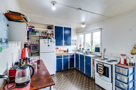 Photo of property in 1/11 Meeanee Quay, Westshore, Napier, 4110