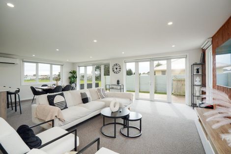 Photo of property in 53a Mavora Crescent, Heidelberg, Invercargill, 9812