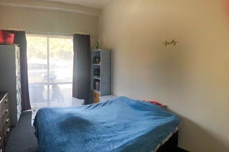 Photo of property in 131 Happy Valley Road, Owhiro Bay, Wellington, 6023