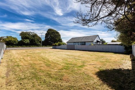 Photo of property in 8 Pages Road, Linwood, Christchurch, 8062