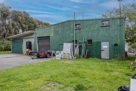 Photo of property in 1216 Main North Road, Urenui, 4375