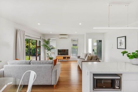 Photo of property in 14a Garland Road, Greenlane, Auckland, 1061