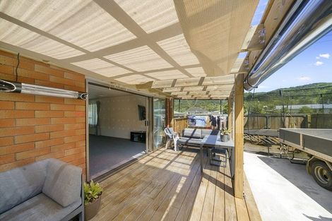 Photo of property in 2/19 Twickenham Street, Wainuiomata, Lower Hutt, 5014