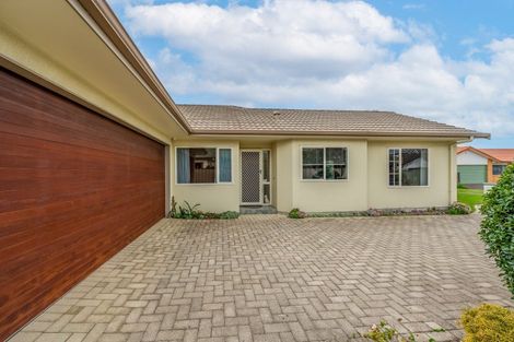 Photo of property in 14 Flemington Place, Taradale, Napier, 4112