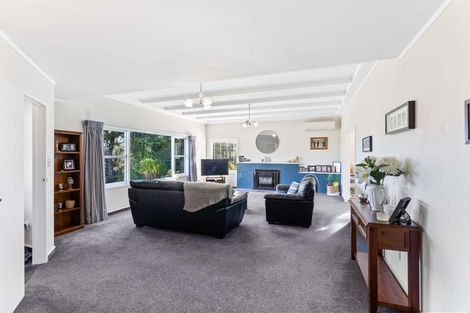 Photo of property in 43 Te Horo Hautere Cross Road, Te Horo, Otaki, 5582