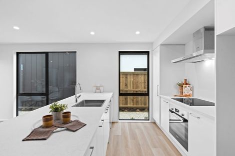 Photo of property in 1/25 Winters Road, Redwood, Christchurch, 8051