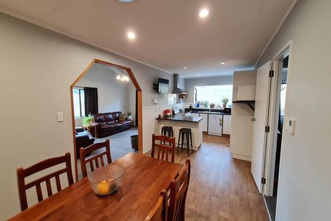 Photo of property in 67 Fraser Drive, Feilding, 4702