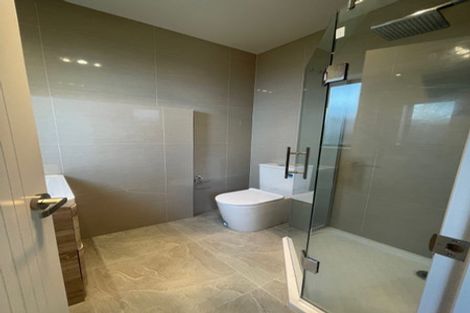 Photo of property in 24 Baumea Rise, Massey, Auckland, 0614