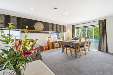 Photo of property in 7 Chippewa Place, Conifer Grove, Takanini, 2112