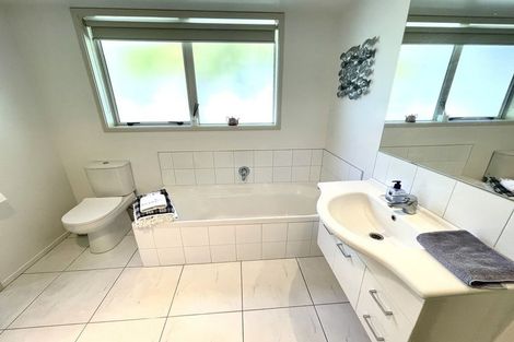 Photo of property in 2 Barossa Way, Brookfield, Tauranga, 3110
