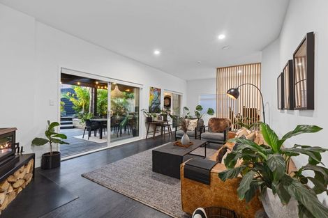 Photo of property in 25 Rosberg Place, Mount Maunganui, 3116
