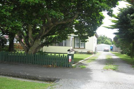 Photo of property in 20 Tararua Street, Pahiatua, 4910