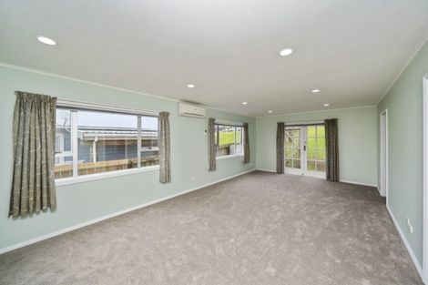 Photo of property in 5 Blagdon Road, Blagdon, New Plymouth, 4310