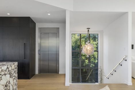 Photo of property in 61a Churchill Road, Murrays Bay, Auckland, 0630