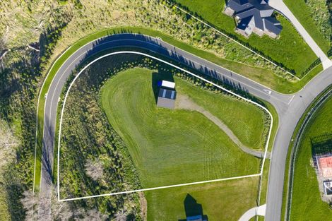 Photo of property in 152 Kingsdale Park Drive, Aokautere, 4471