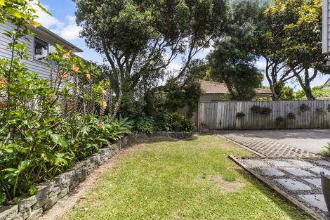 Photo of property in 17 Richard Avenue, Bucklands Beach, Auckland, 2014