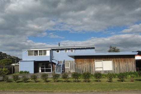 Photo of property in 33 Hornsea Road, Tairua, 3508