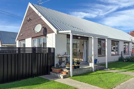 Photo of property in 4/12 Keoghs Lane, St Albans, Christchurch, 8014