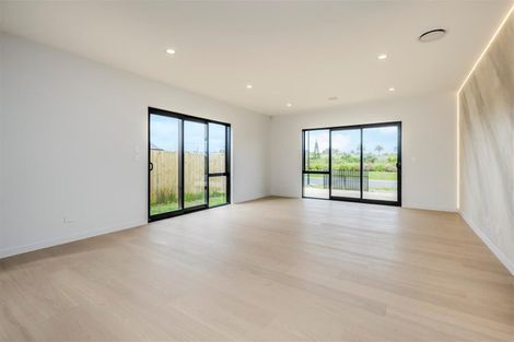 Photo of property in 2 Whawhaki Road, Beachlands, Auckland, 2018