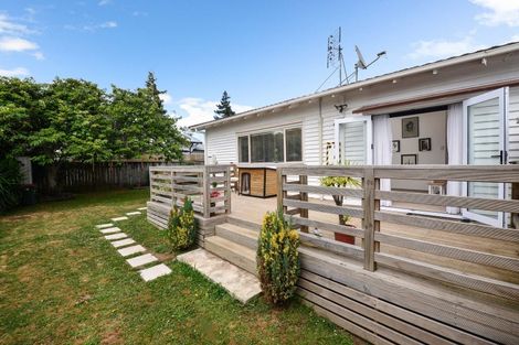 Photo of property in 74 Mardon Road, Enderley, Hamilton, 3214