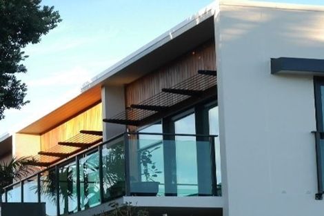 Photo of property in 3/2 Matatua Road, Raumati Beach, Paraparaumu, 5032