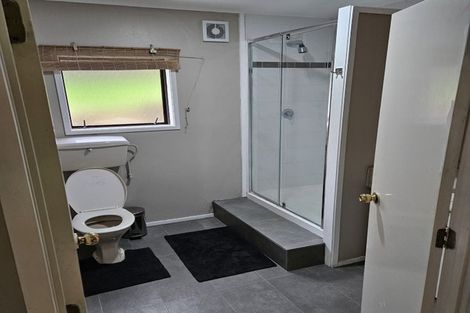 Photo of property in 24 Birman Close, Half Moon Bay, Auckland, 2012