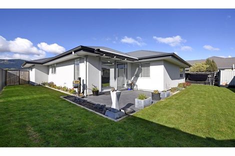 Photo of property in 41 Kendall View, Stoke, Nelson, 7011