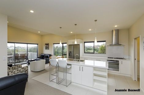 Photo of property in 26 Silkwood Place, Fitzherbert, Palmerston North, 4410