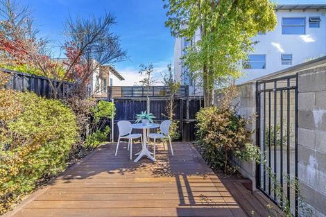 Photo of property in 3/90 Edgeware Road, St Albans, Christchurch, 8014