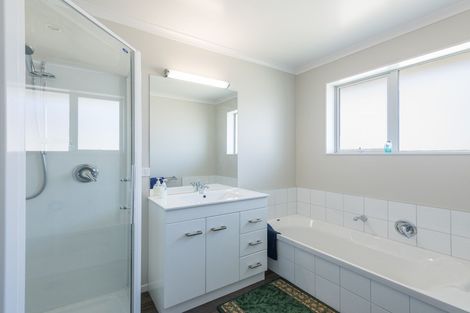 Photo of property in 10 Kakariki Lane, Motueka, 7120