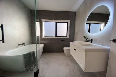 Photo of property in 30 Rosslands Avenue, Karaka, 2124